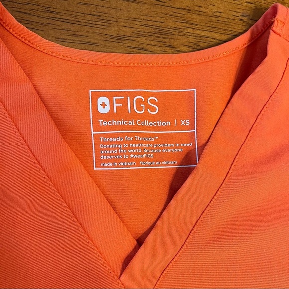 Figs Orange v neck top size XS PO# 2525 - Picture 2 of 9